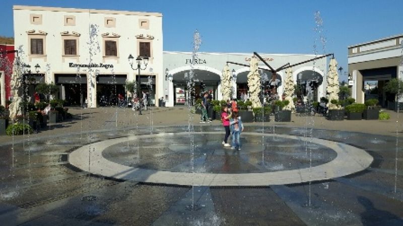 Fontana Outlet Village/n. 65