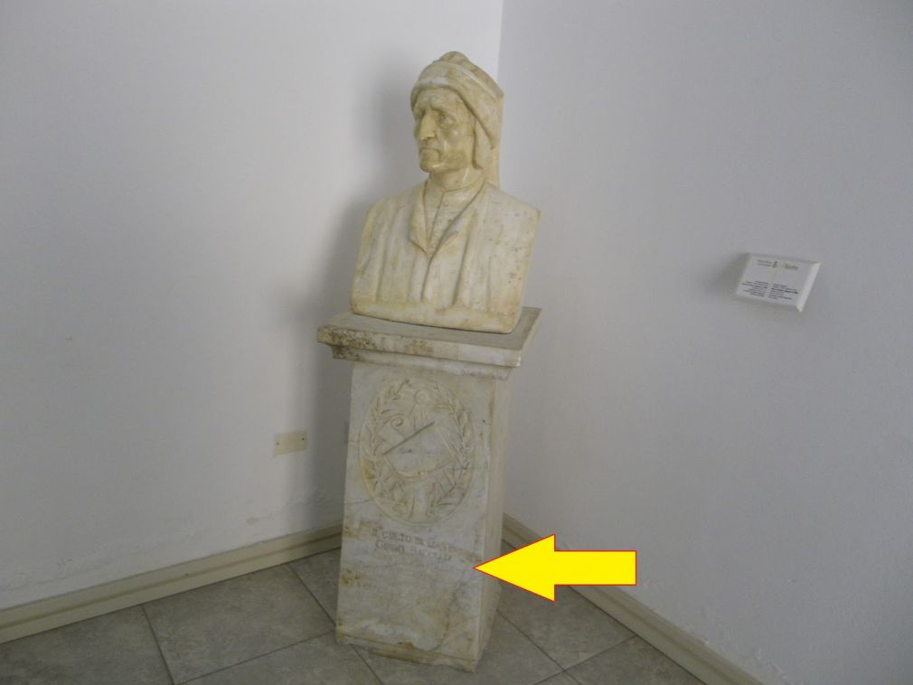 Nel busto di Dante