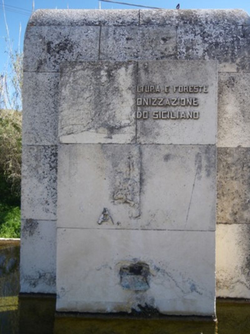 Fontana c.da Bruchito/n.61