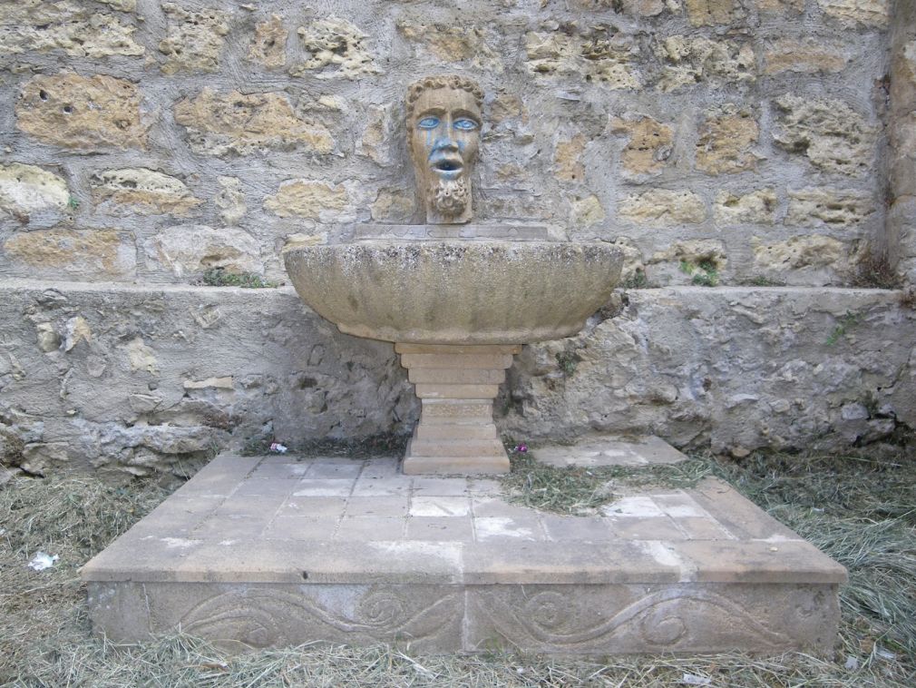 Fontana Sotto S. Pietro/n. 11