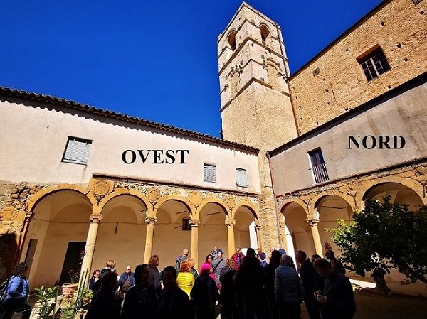 Gli stemmi nel chiostro dei Carmelitani-1